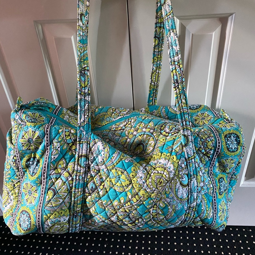 Vera Bradley large duffle and tote bag.